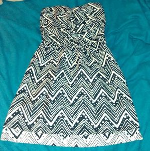 The Limited strapless dress, size 6